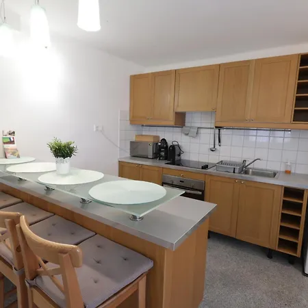 Stardust Apartmán Pětikostelí